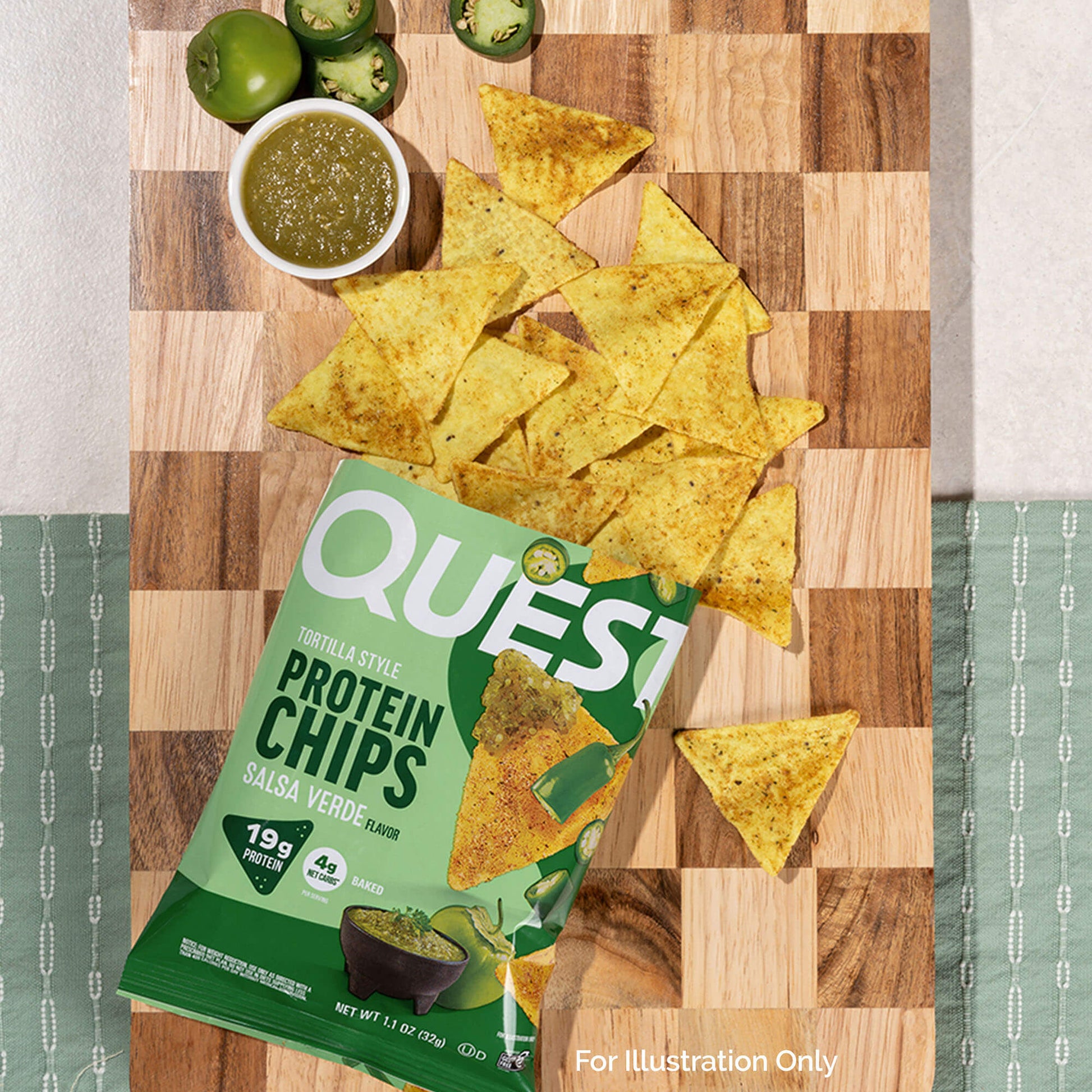 salsa-verde-tortilla-style-protein-chips-u9 qst-016419-salsa-verde-tortilla-style-protein-chips_6.jpg